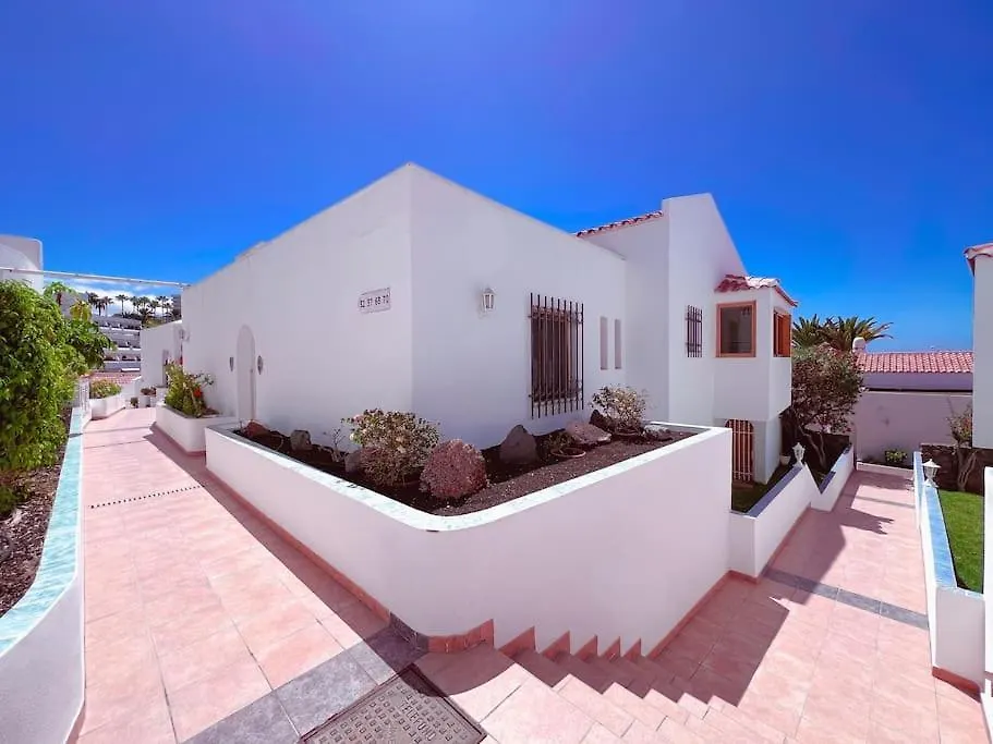 아데제 Ocean View Duplex - Club Atlantis In Puerto Colon Se16 빌라